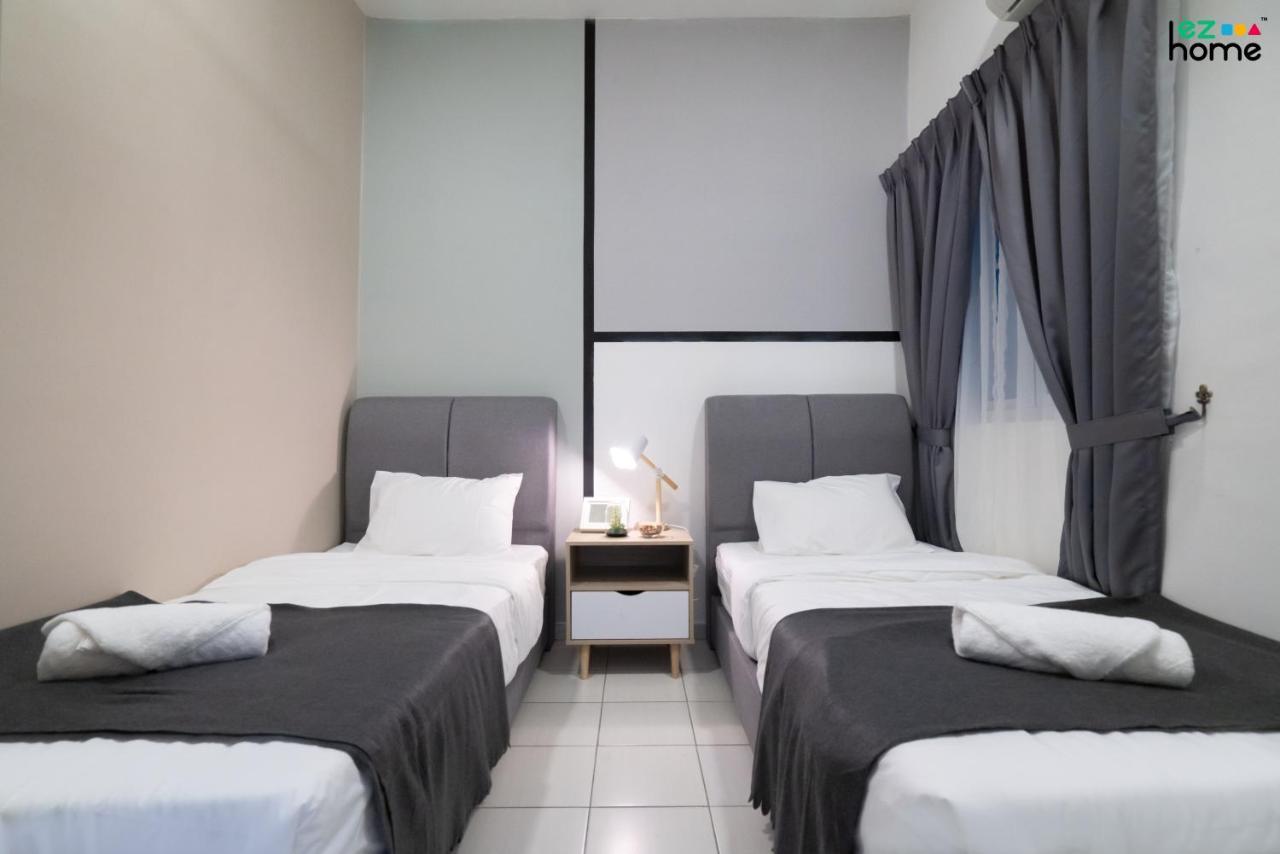 Ezhome Mesahill Nilai Exterior photo