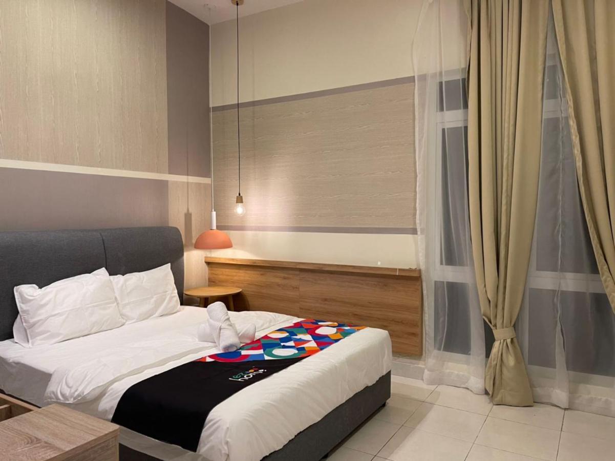Ezhome Mesahill Nilai Exterior photo