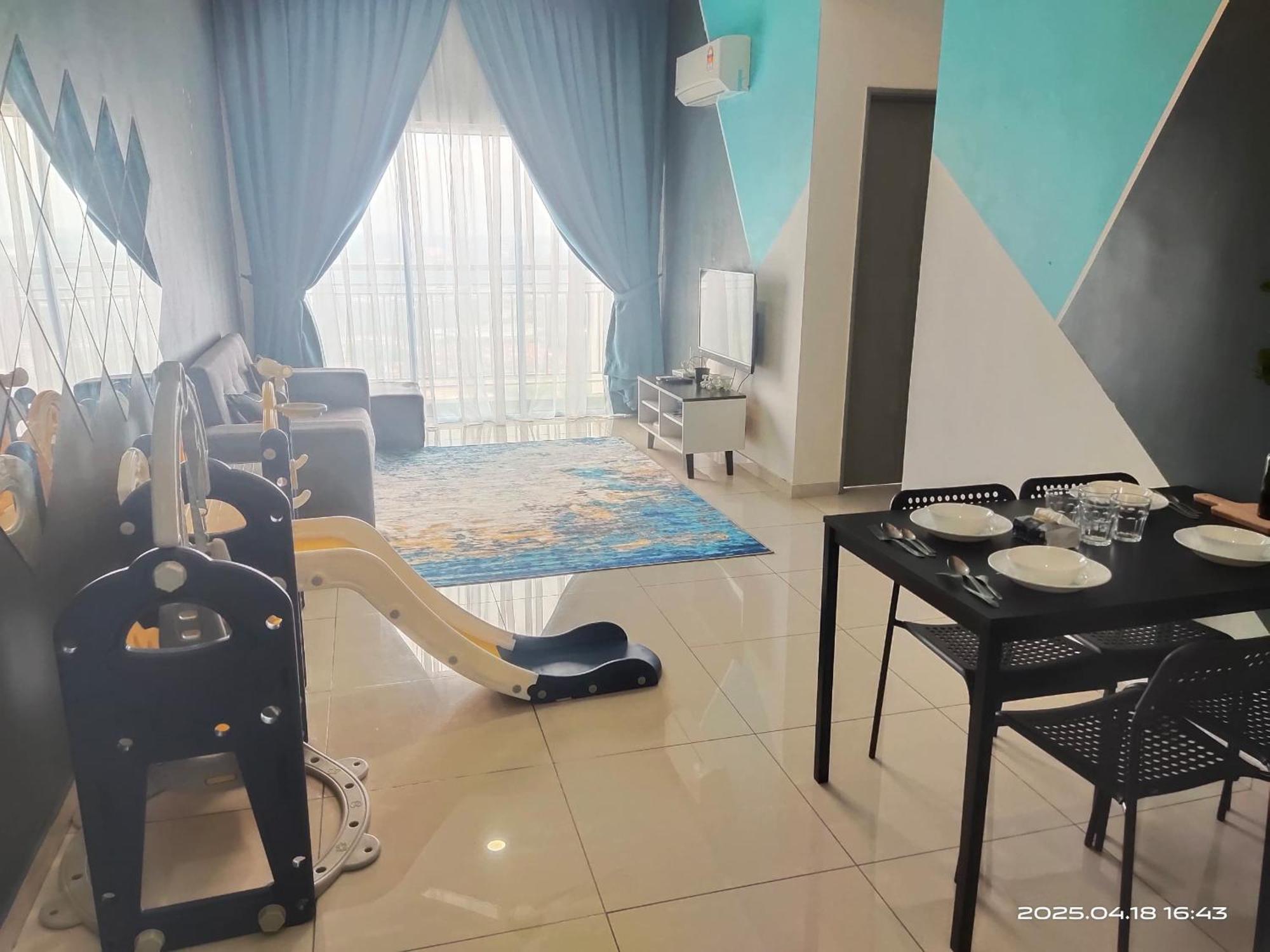 Ezhome Mesahill Nilai Exterior photo